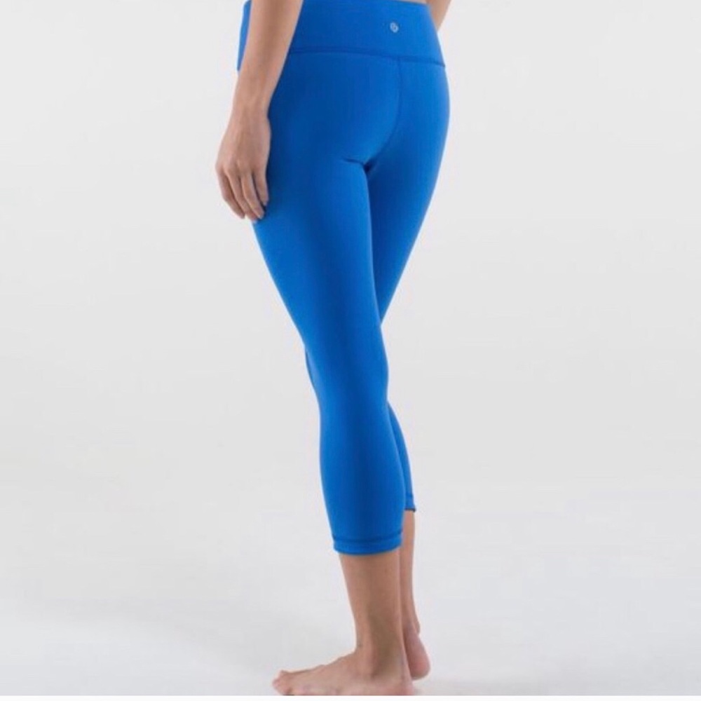 Lululemon wonder under cropped leggings